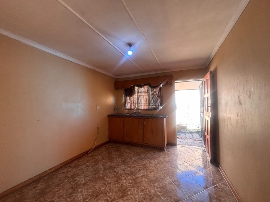 3 Bedroom Property for Sale in Kagisanong Free State